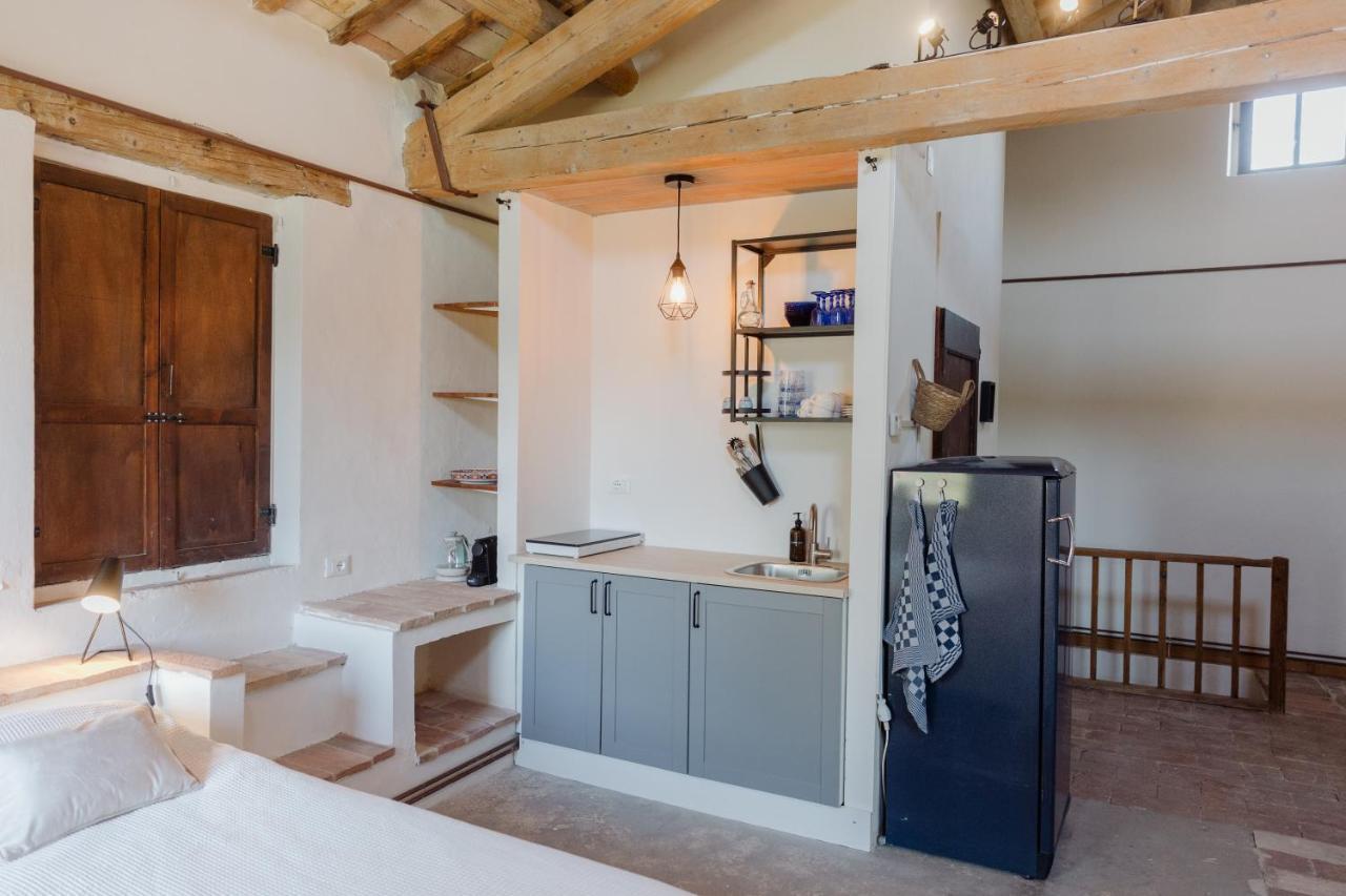 Agriturismo Qui Voglio 몬테로베르토 외부 사진