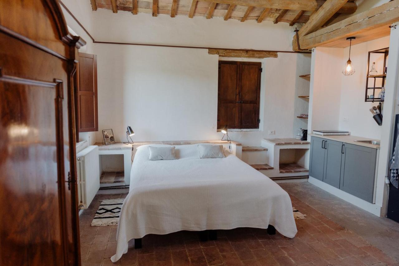 Agriturismo Qui Voglio 몬테로베르토 외부 사진