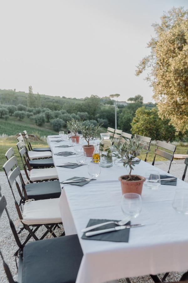 Agriturismo Qui Voglio 몬테로베르토 외부 사진