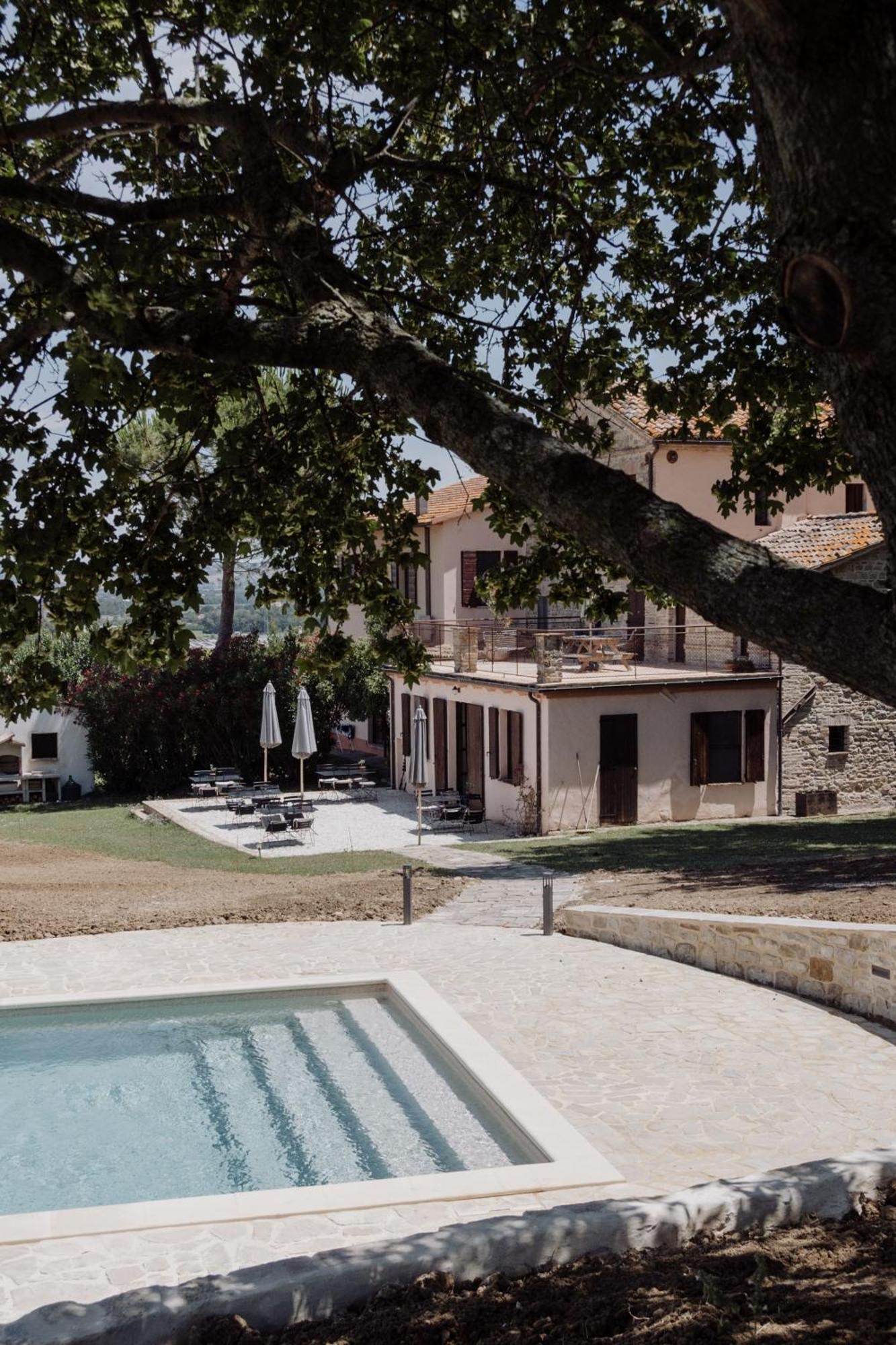 Agriturismo Qui Voglio 몬테로베르토 외부 사진